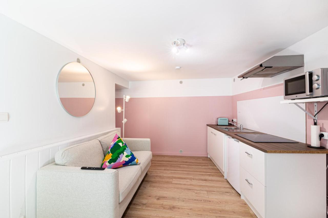 La Vie En Rose - Appartement Cosy - Centre Ville Ош Екстериор снимка