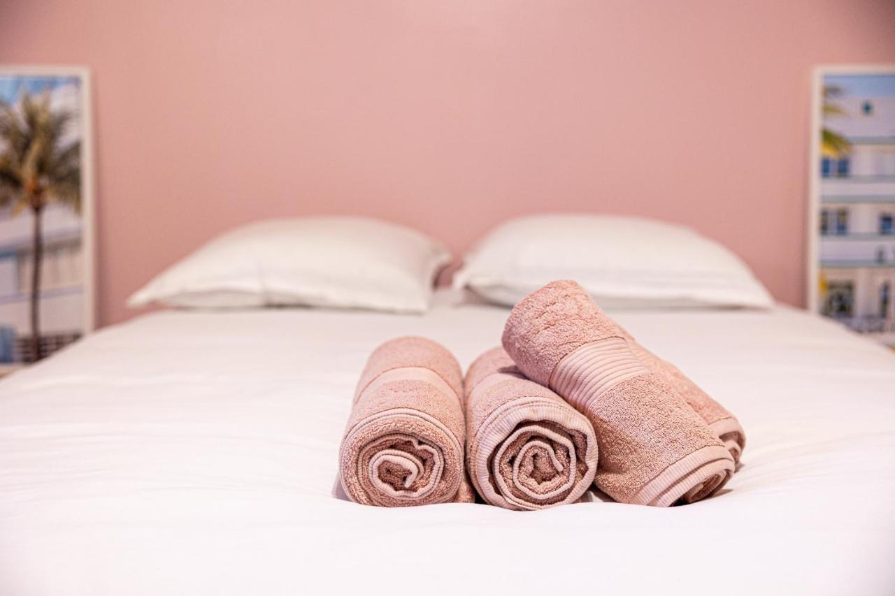 La Vie En Rose - Appartement Cosy - Centre Ville Ош Екстериор снимка