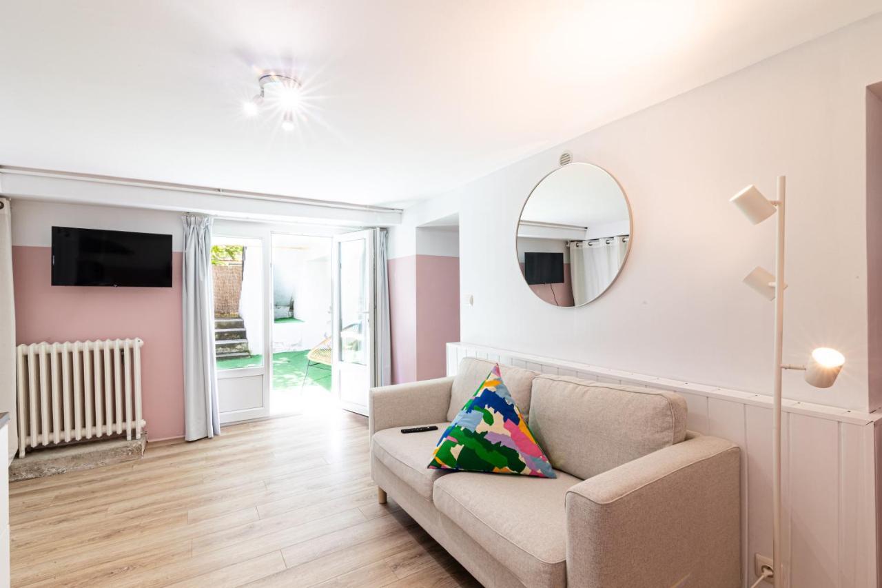La Vie En Rose - Appartement Cosy - Centre Ville Ош Екстериор снимка